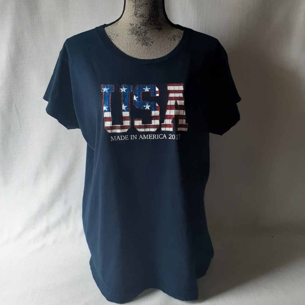 U.S.A. made in America 2017 women's navy short sleeve t-shirt size XL